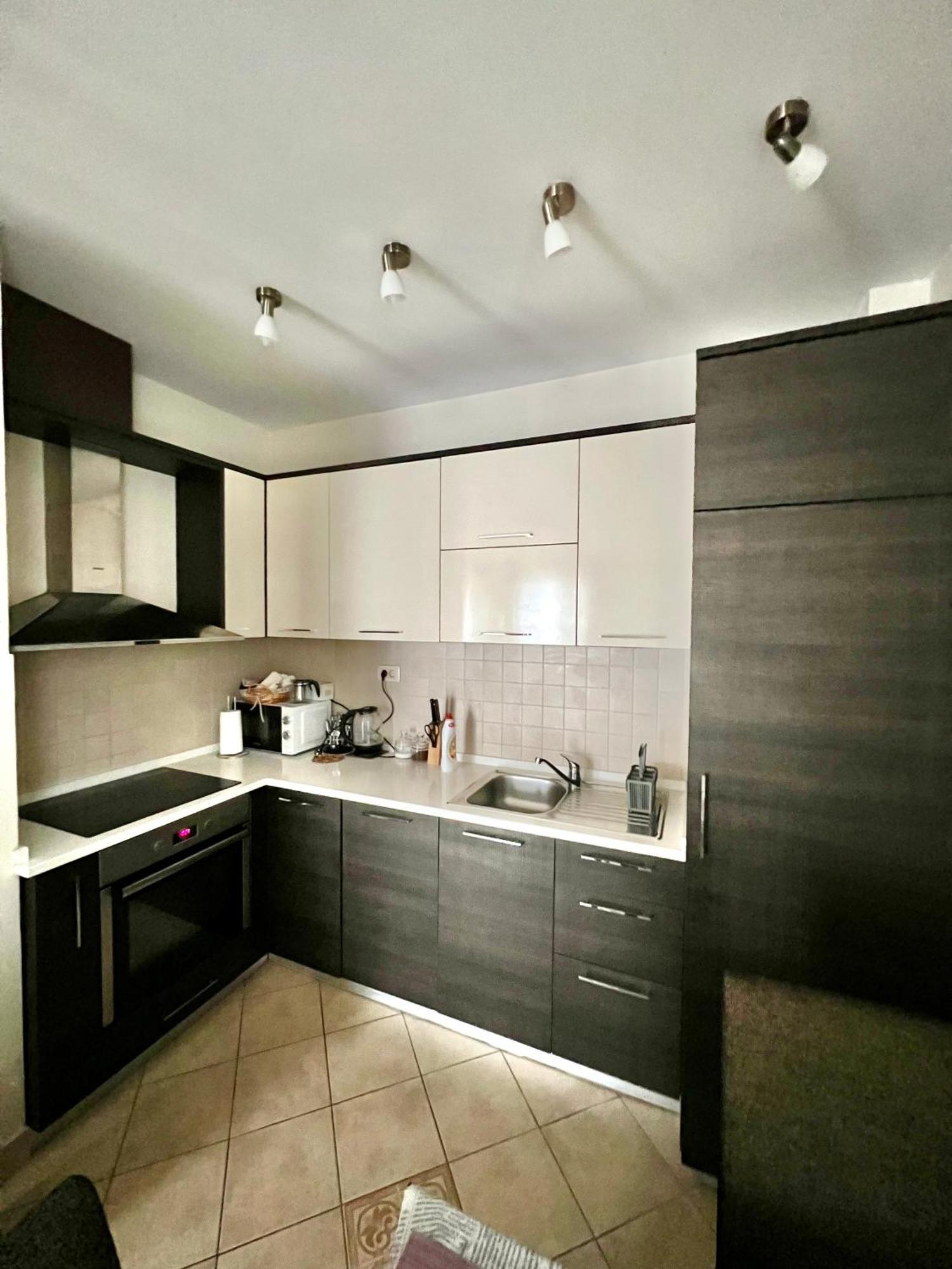 Apartments Nirgilija Tivat Zewnętrze zdjęcie